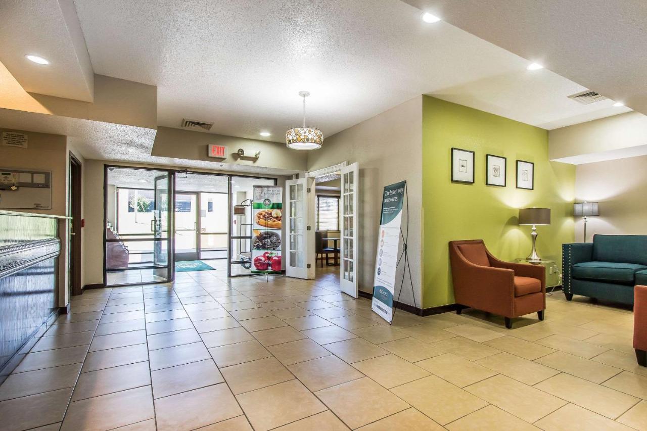 Quality Inn&Suites La Vergne Exterior foto