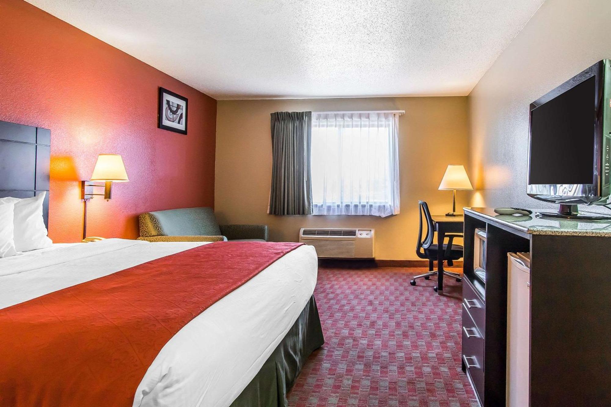 Quality Inn&Suites La Vergne Exterior foto