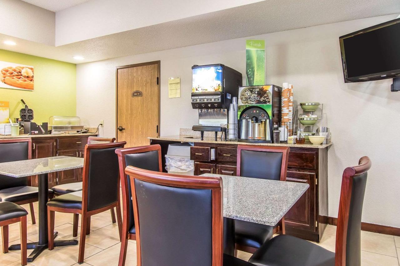 Quality Inn&Suites La Vergne Exterior foto