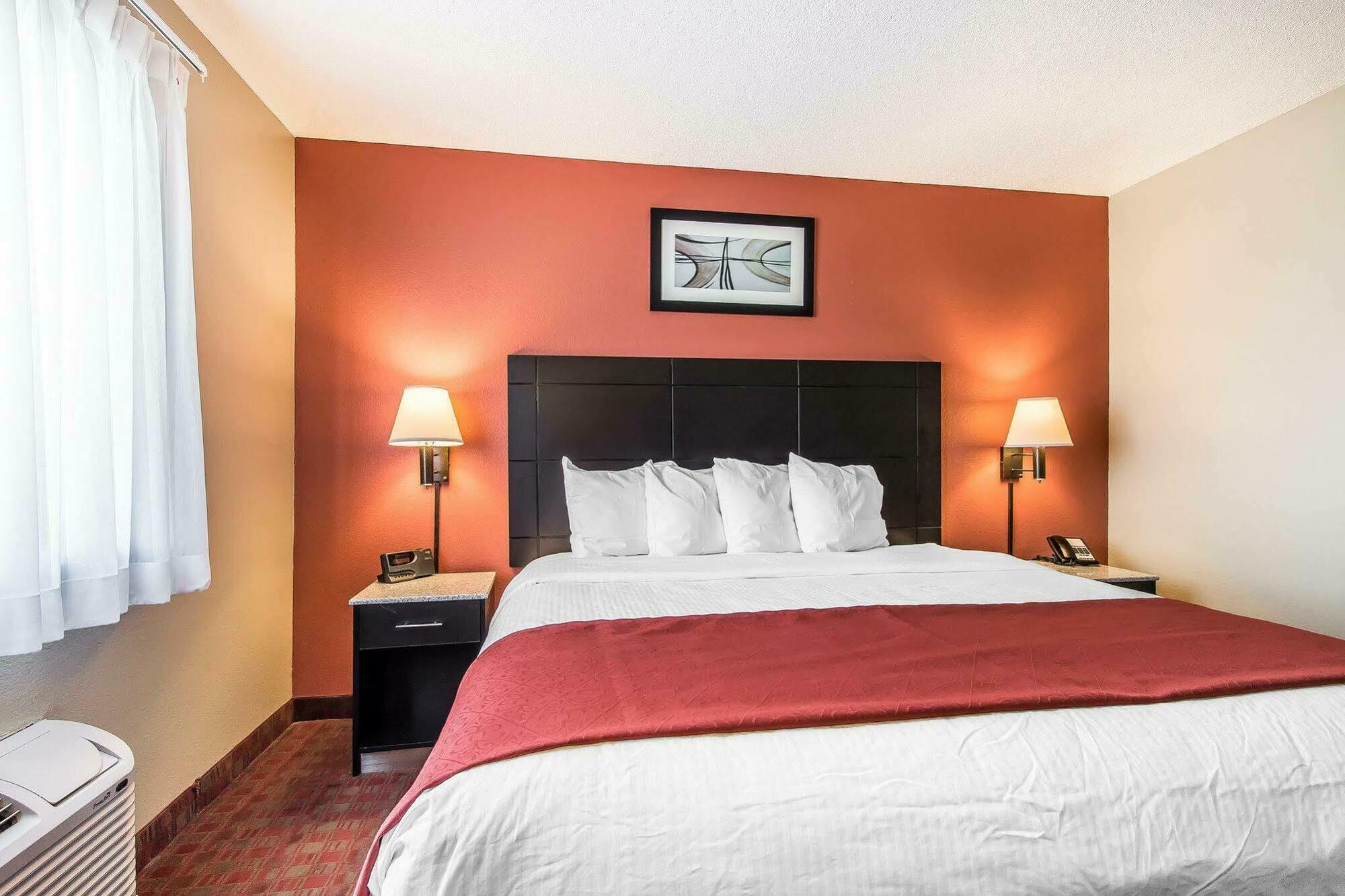 Quality Inn&Suites La Vergne Exterior foto