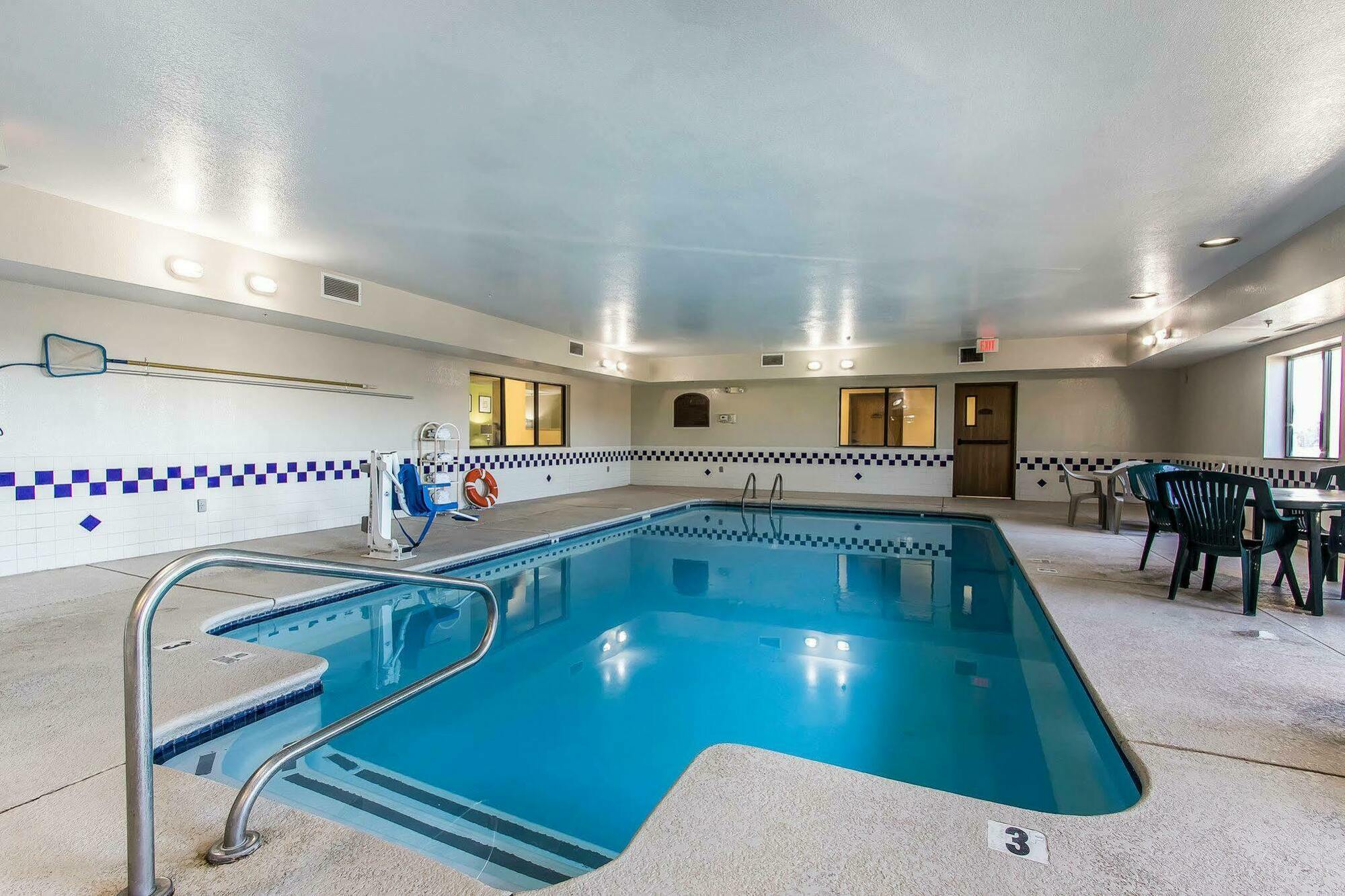 Quality Inn&Suites La Vergne Exterior foto