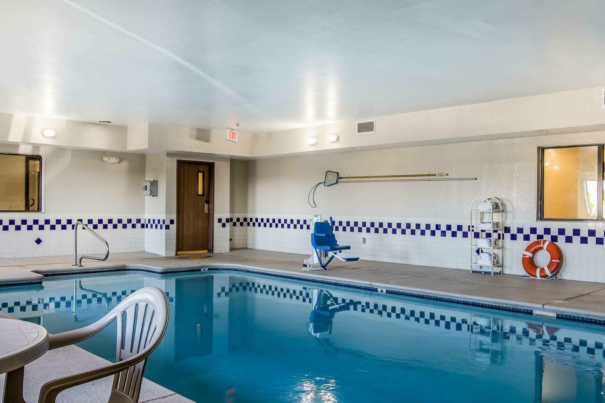 Quality Inn&Suites La Vergne Exterior foto